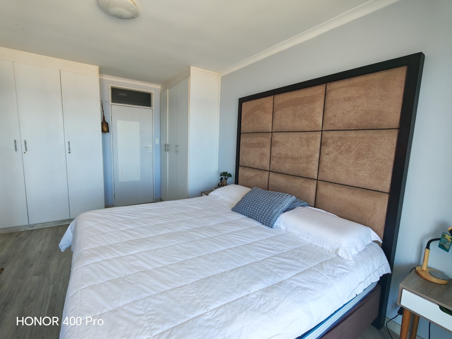 2 Bedroom Property for Sale in Beachfront Western Cape